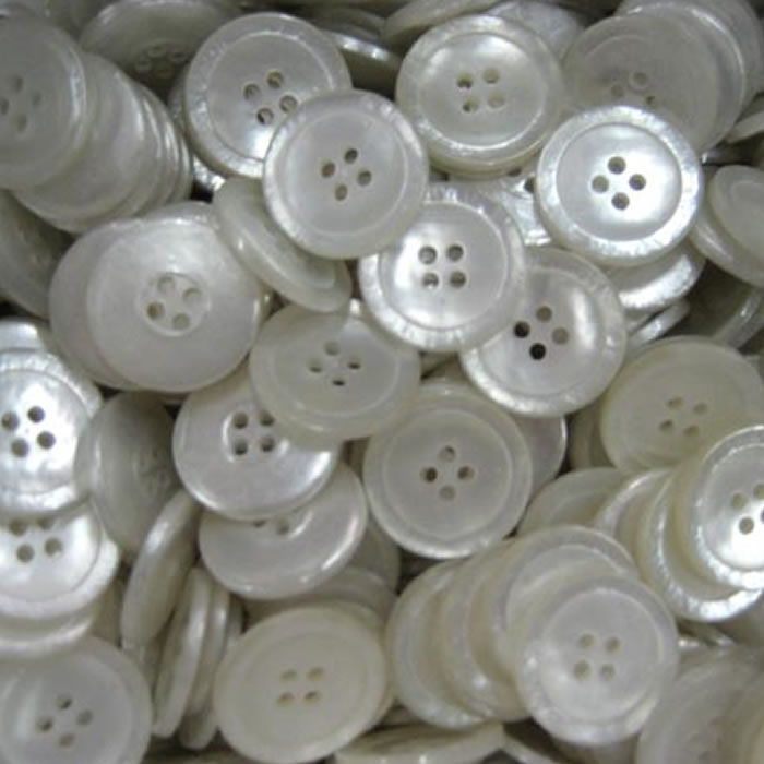 Mother of Pearl Buttons 7/16in 11.5MM 18L 2 Holes (White Qty 20) 